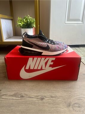 Nike Air Max Flyknit Racer Women's Multi-Color DM9073-300 Size 8